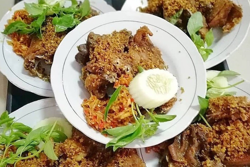 Mengenal Bebek Sinjay Makanan Khas Asal Pulau Garam