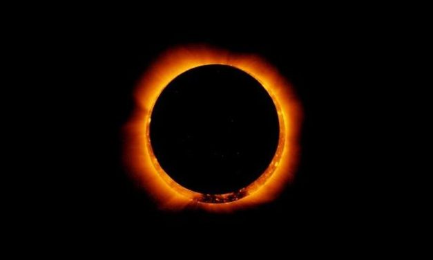 Fenomena Gerhana Matahari Cincin Api 17 Februari 2026, Langka!
