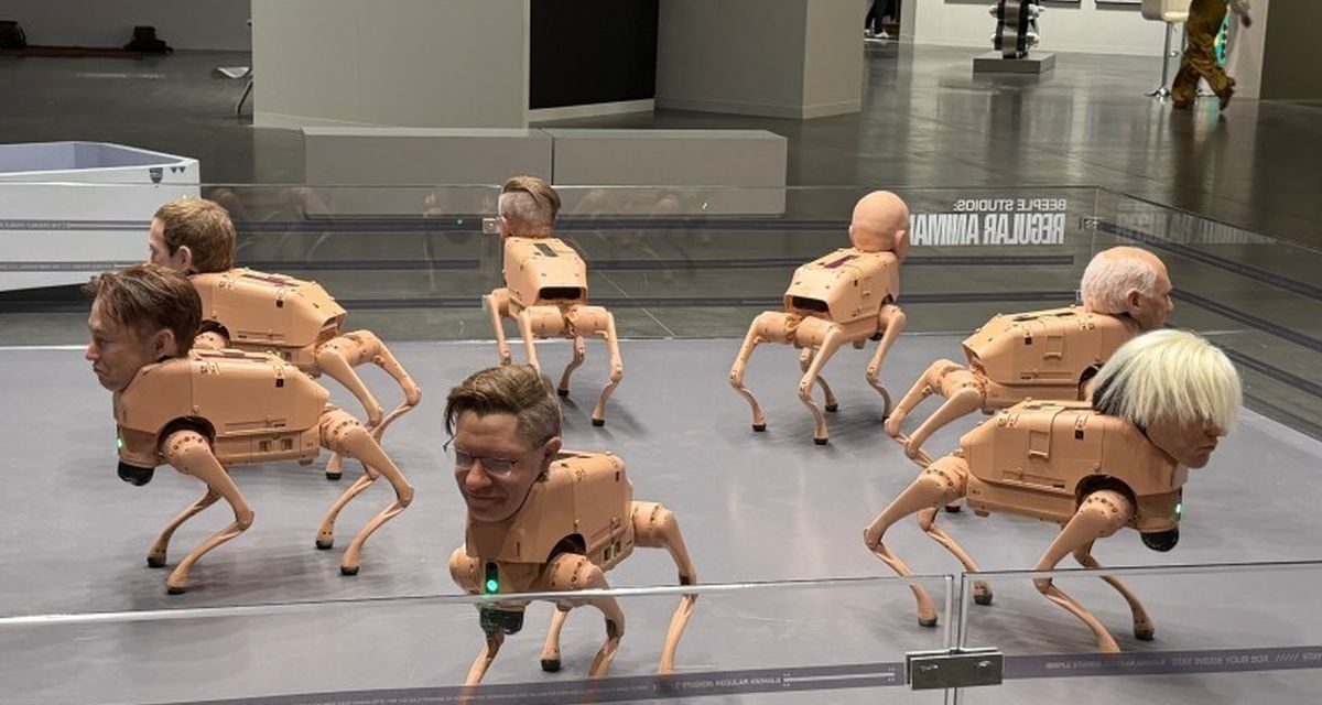 Laris Manis! Robot Anjing Wajah Elon Musk Di Banderol Rp1,6 M