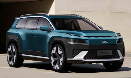 Mobil Nasional Listrik Bakal Hadir Versi 5 Penumpang