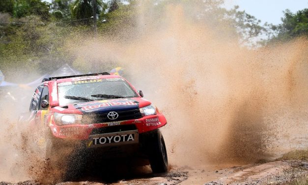 Reli Dakar: Neraka Otomotif Paling Mematikan!