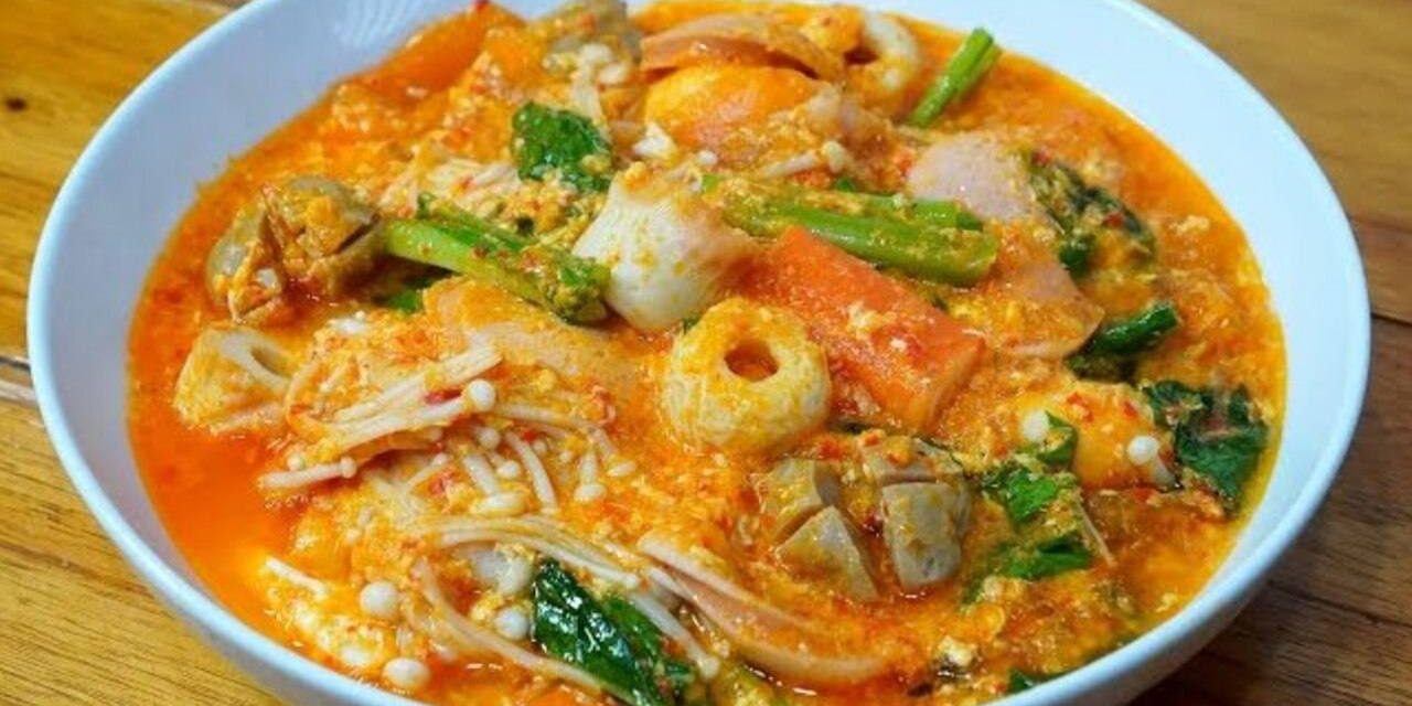 Seblak, Sensasi Pedas Gurih Dari Bandung Yang Mendunia