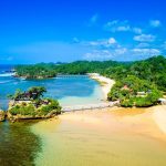 Pantai Balekambang, Surga Tersembunyi Di Malang Selatan