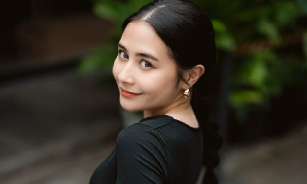 Prilly Minta Maaf Usai Polemik “Open to Work” di LinkedIn