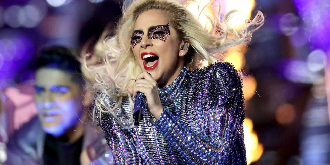 Lady Gaga Sangat Terkenal Dengan Di Dunia Musik