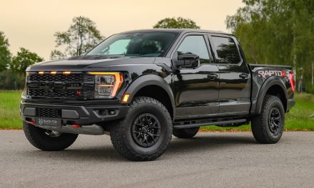 Ford Raptor Pickup Tangguh Dengan Kenyamanan Terbaik