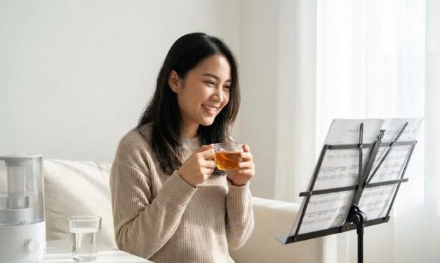 Minuman Yang Dapat Menjernihkan Suara Menjadi Merdu