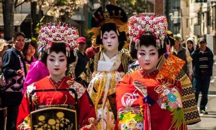 OiRan Walk Tradisi Mempesona Jepang Yang Sarat Makna Budaya