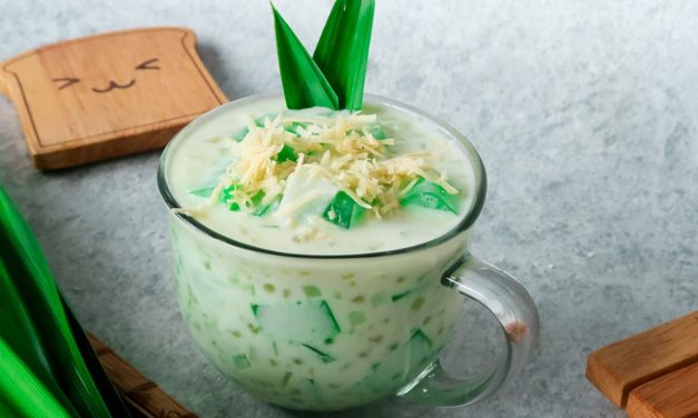 Buko Pandan, Resep Minuman Yang Bisa Kalian Buat Di Rumah