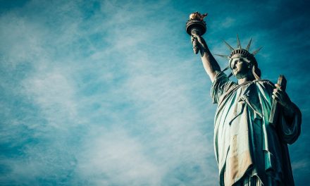 Patung Liberty Simbol Utama Kebebasan Serta Demokrasi